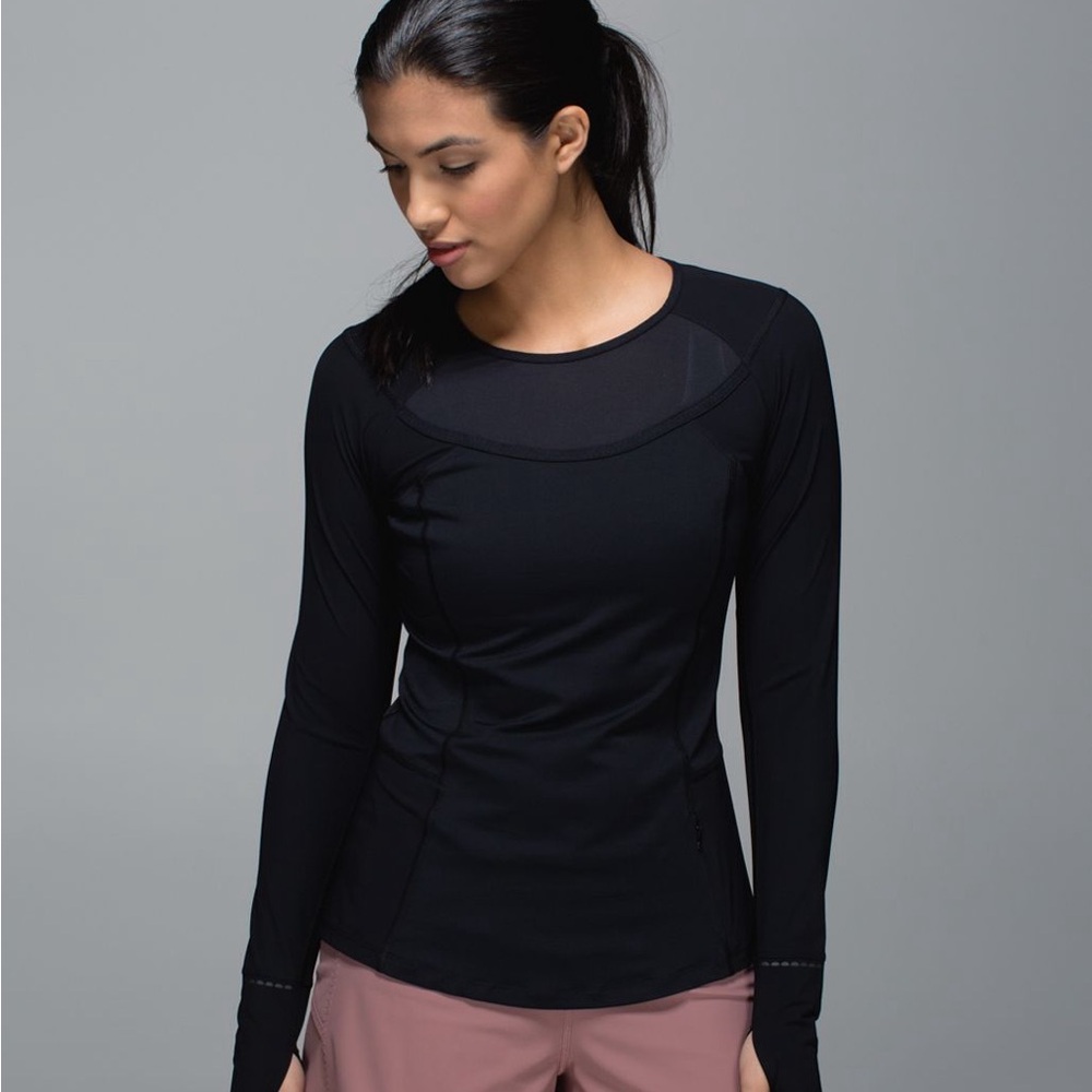Lululemon Trail Bound Running Shirt in Black Women’s Size 6